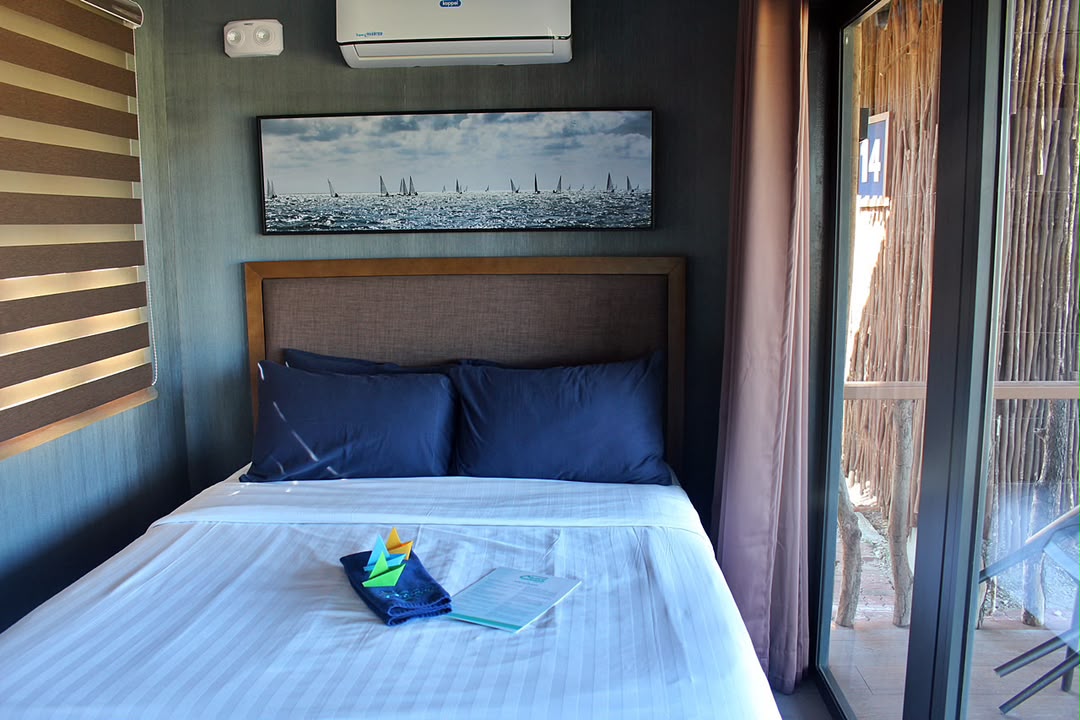 APOLLO CABINS: 6-7 Pax