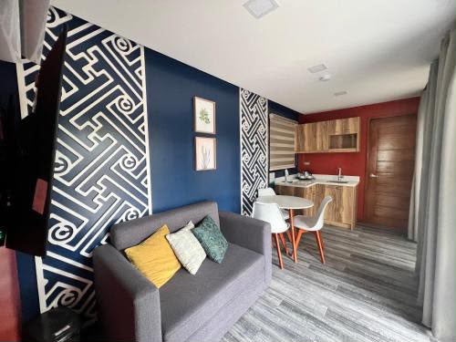 DELUXE ROOM: 3 Pax